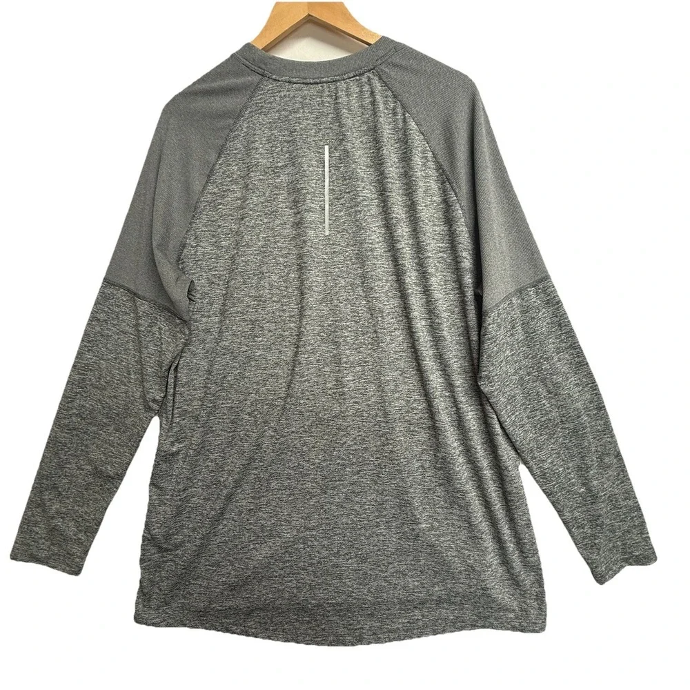 Nike XL Men's Long Sleeve Gray/Black Performance Training Top - Picture 2 of 13